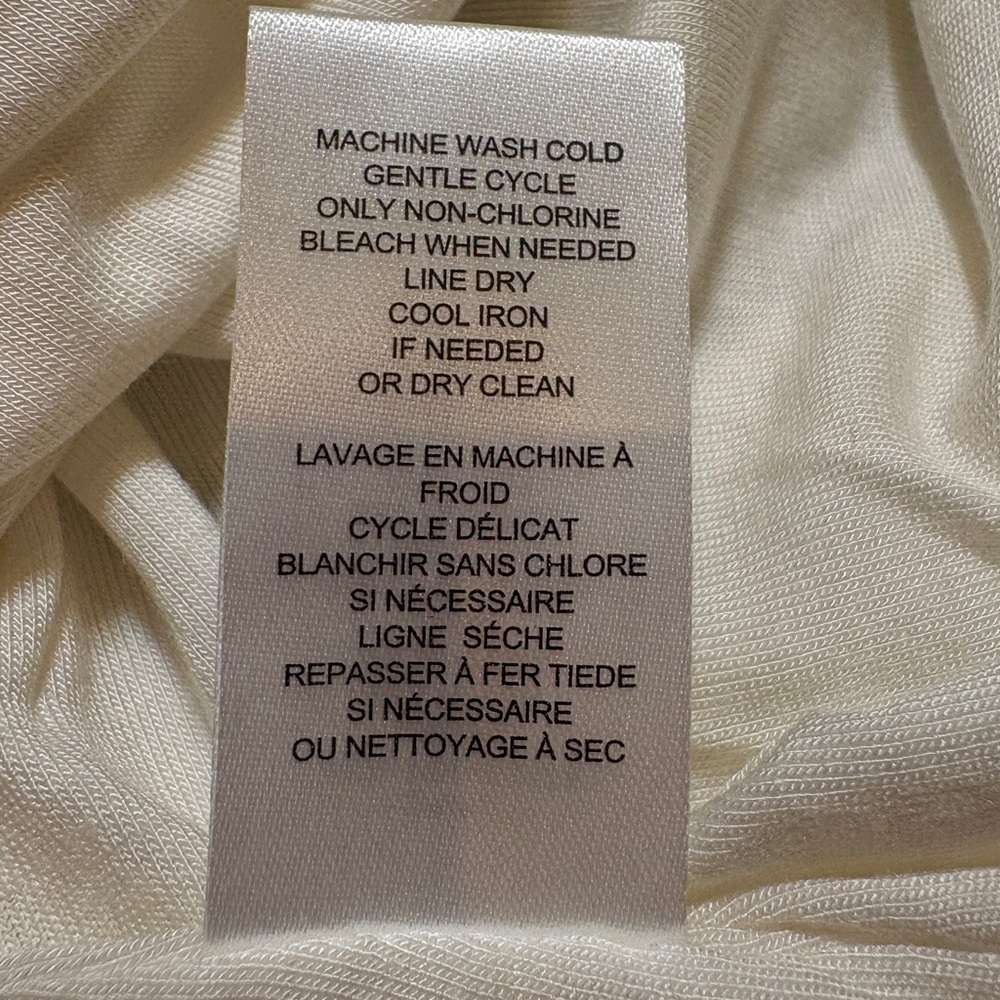 Tahari Beige and Brown Patterned Blouse - Picture 6 of 7